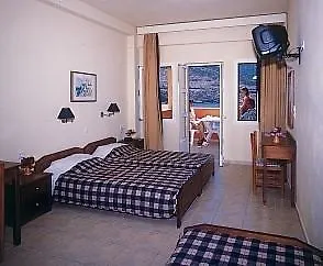 Troulis Hotel 2*